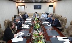 إنهاء ملف توطين رواتب موظفي كردستان قريباً